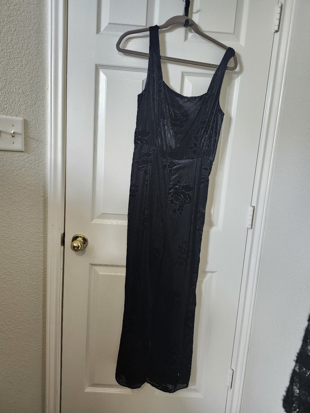 Anthropologie Moulinette Souers Black Floral Textured Jumpsuit Velvet 4